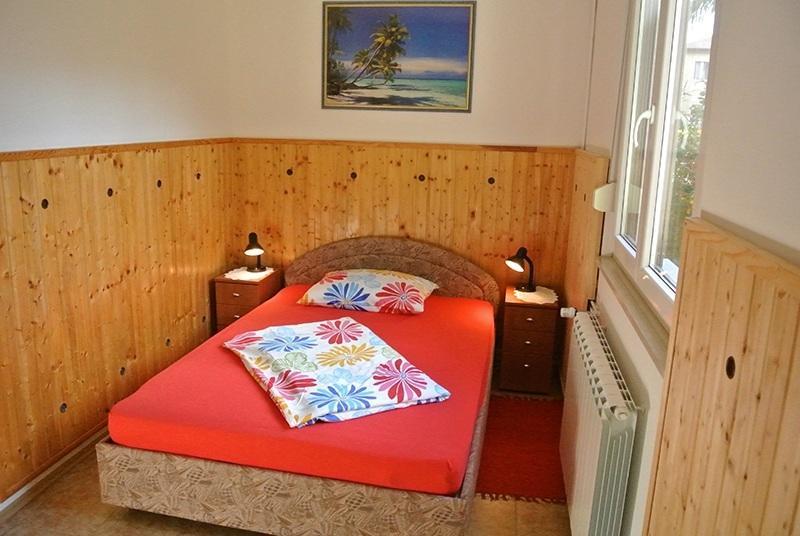 Apartmaji Nika Ізола Екстер'єр фото